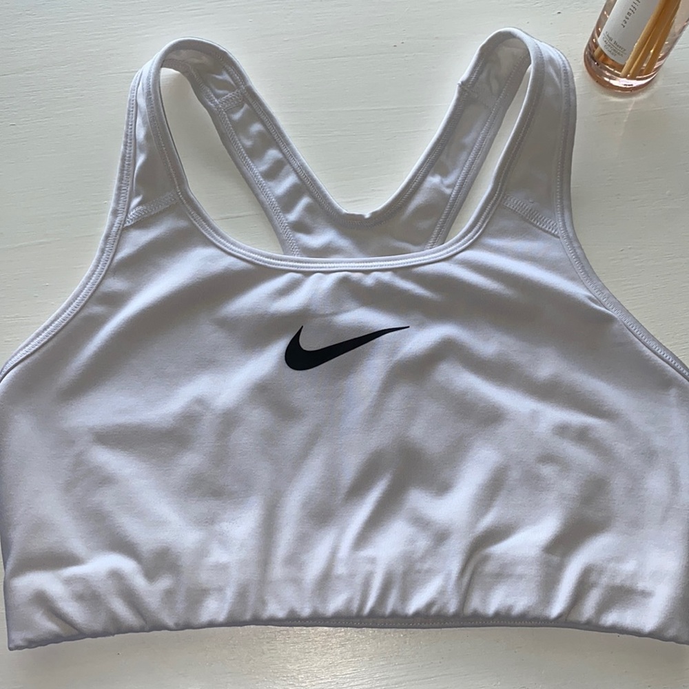 Nike dri-fit sports bra